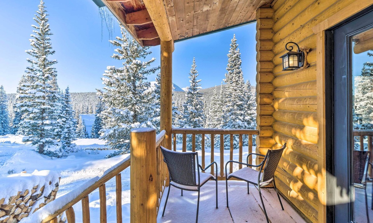 Valley of the Sun Cottage | Fairplay Cabin w/Mountain Views ~ 25 Mi to Breck!