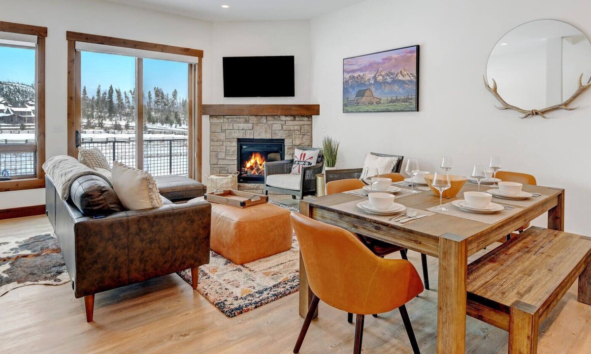 Fraser House | Family SkiWP, A new luxury home with hot tub