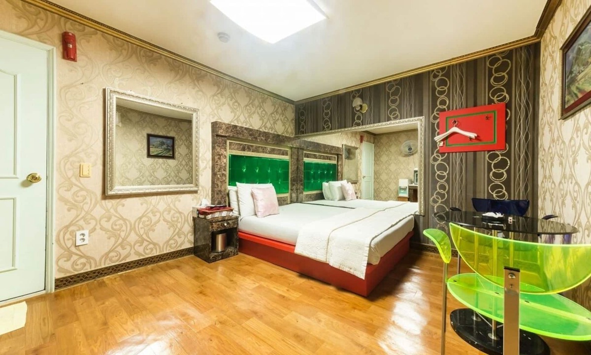 Sinbuk-myeon Hotel | Feel Motel