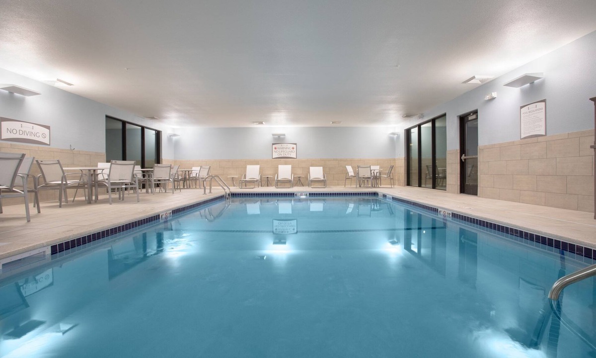 Littleton Condo | FREE Daily Breakfast Included. Minutes from Downtown Denver!