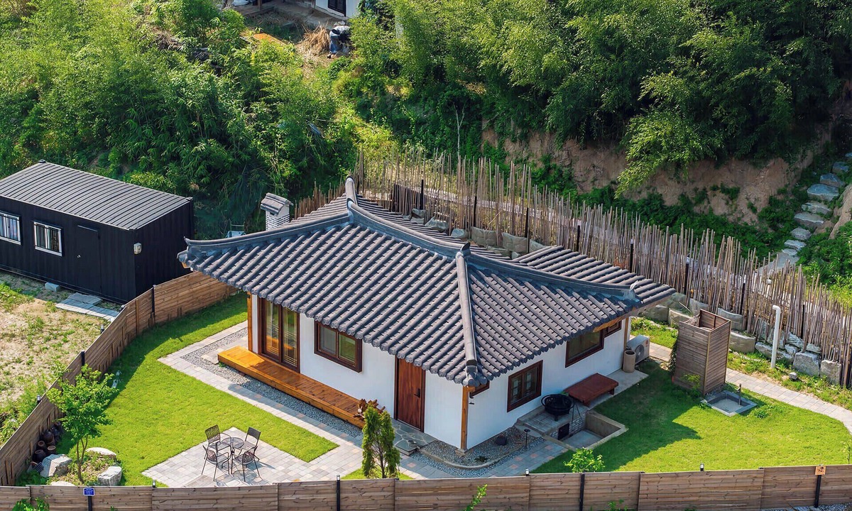Gangneung House | Gangneung Orabdori Hanok Pension