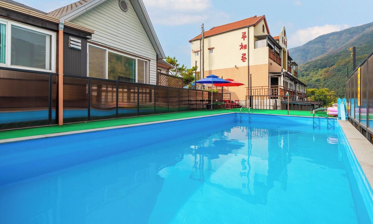 Buk House | Gapyeong Lucerne Kids Spa Pension