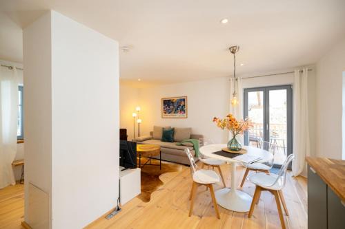Veitshoechheim Apartment | Gemütliche Ferienwohnung nahe dem Main mit Balkon