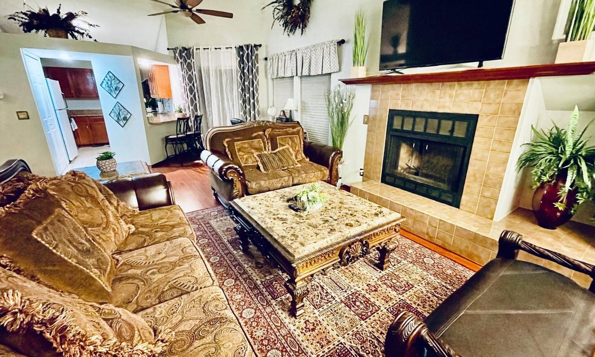 Lamar Heights Area House | Gorgeous 3-bedroom house with AC in Hidden Lake yacht club, Westminster,CO