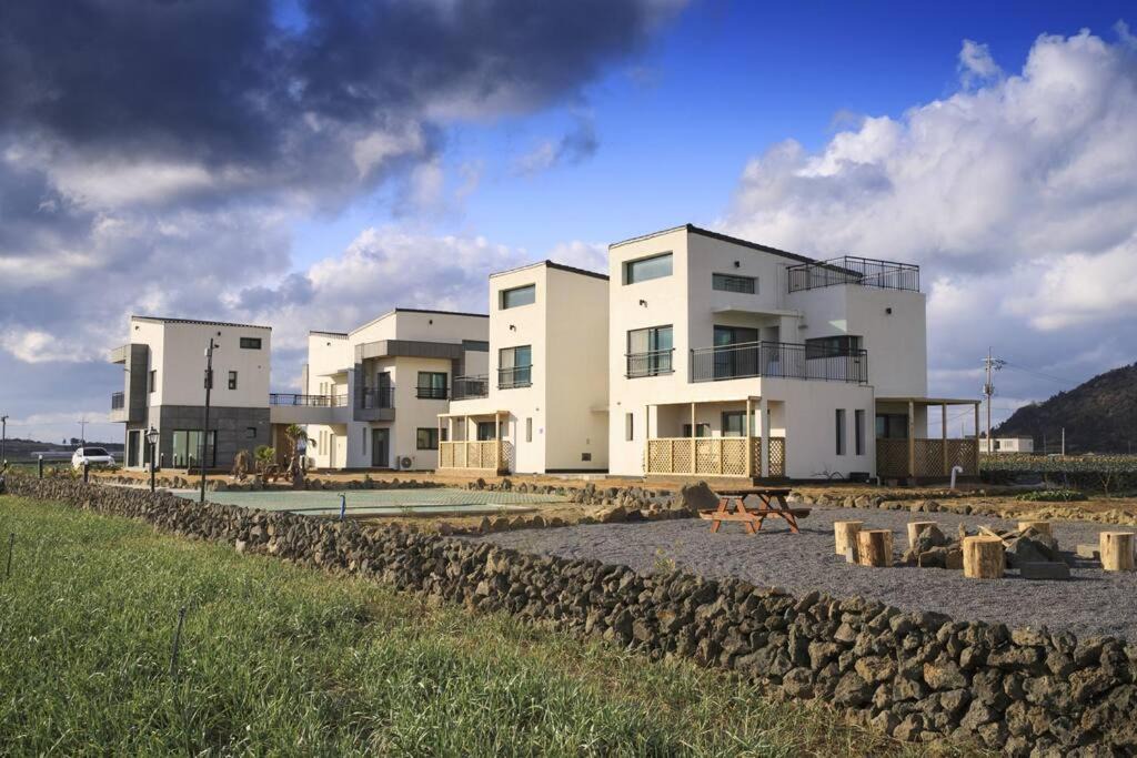 Hangyeong House | Gosan Irang