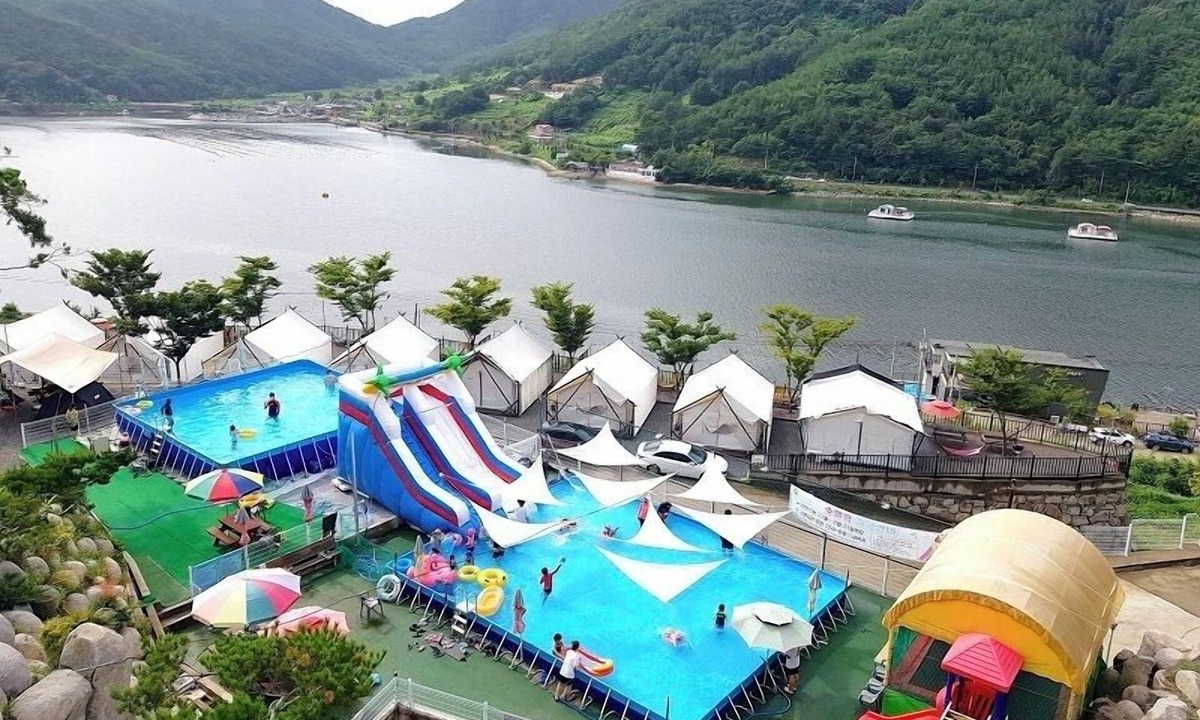 Tonmak House | Goseong Sand & Sea Glamping & Pension