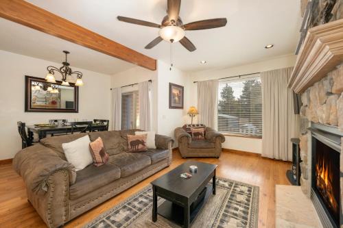 Granby Villa | Granby Lake Shore Estates Townhomes #5