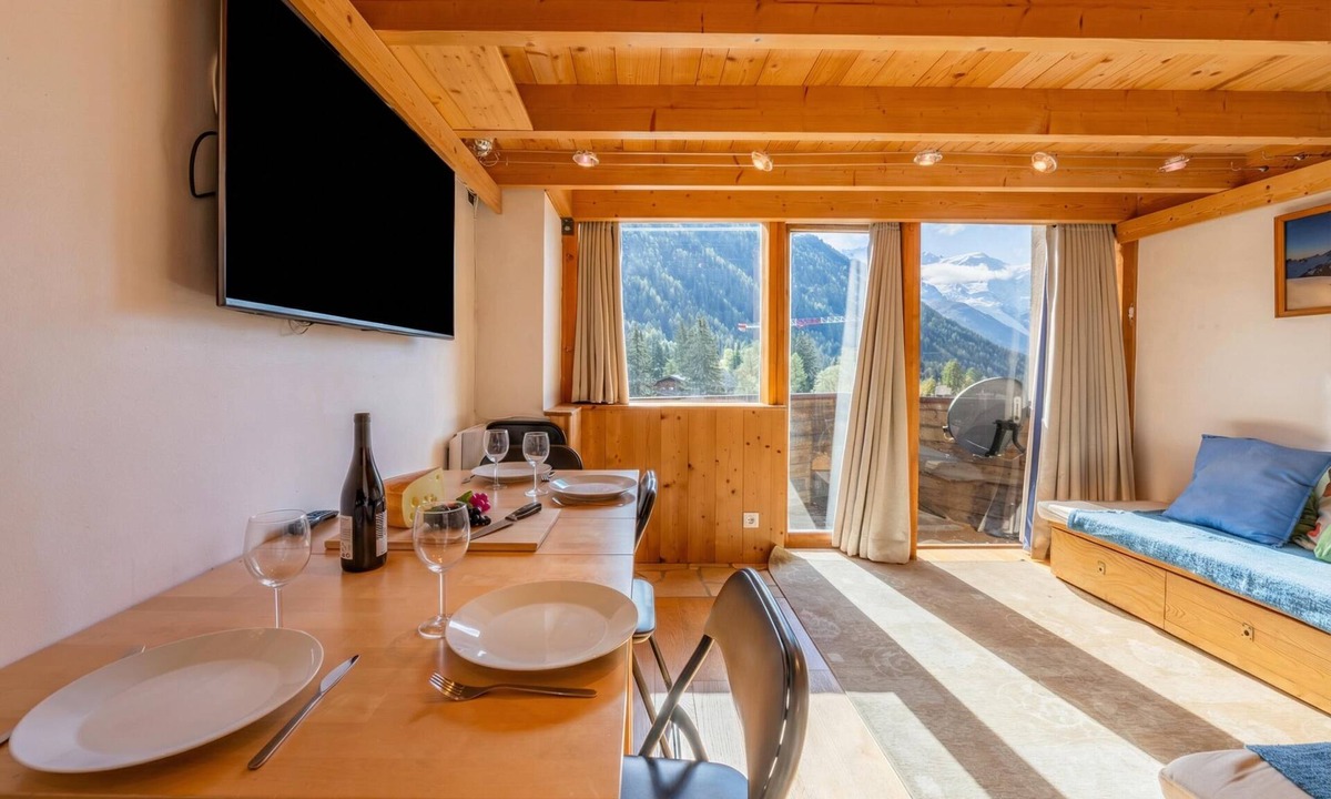 Argentiere Apartment | Grand Roc C317 280m from Slopes, Mont-Blanc View, Parking & WiFi, Argentière (Chamonix), France