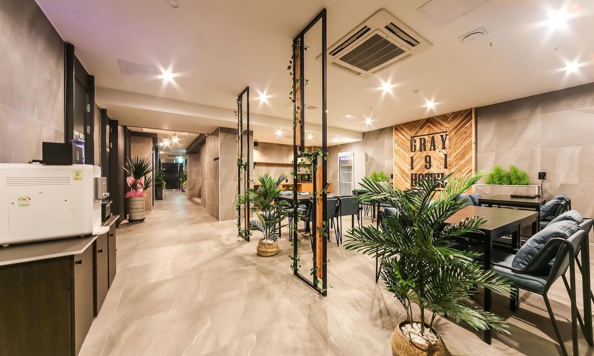 Yeonje-Gu Hotel | Gray 191 Hotel