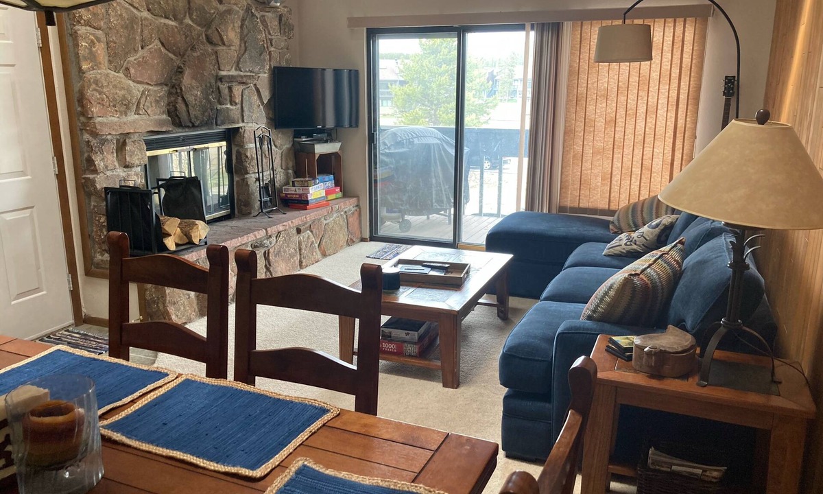 Fraser Condo | Great family ski condo with access to all the Fraser valley has to offer
