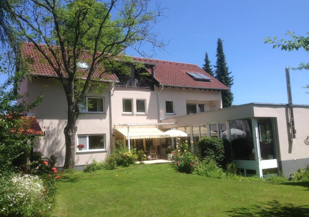 Petershausen-Ost Apartment | Gunkel Ferienwohnungen am See - Konstanz - Musikerviertel