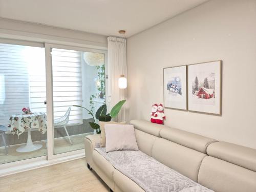 Gyeongju Apartment | Gyeongju Florian Stay Close Explore More