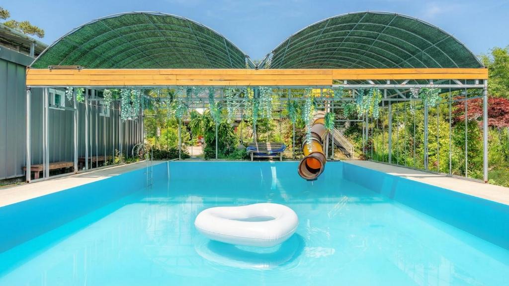 Gyeongju House | gyeongju yongcheonsu caravan