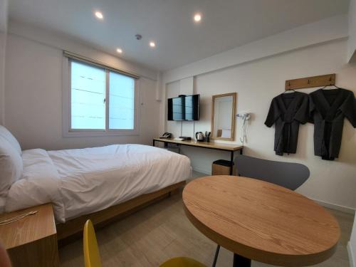 Daebong-dong Hotel | Haemil Stay