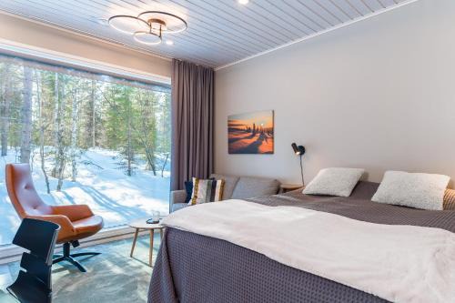 Rukatunturi Ski Chalet | Halla Chalet, Northern Lights, ski & lake, free wifi, Vuosseli Resort Ruka