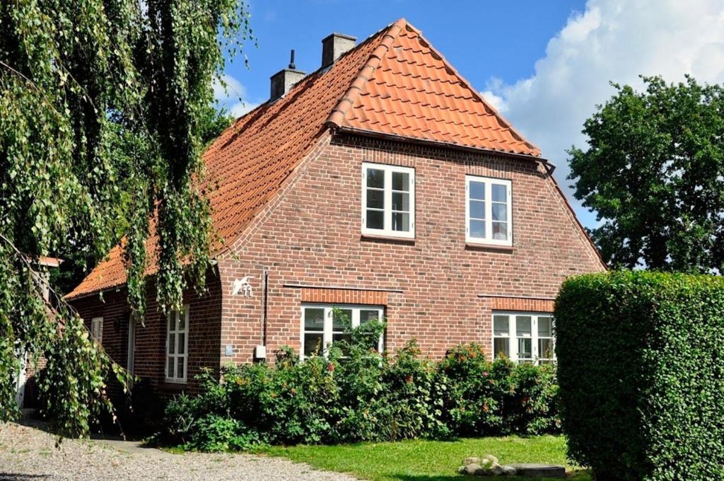 Niesgrau House | Haus am Knick