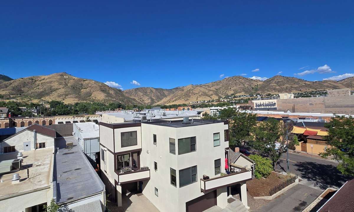Golden House | Heart of Downtown Golden: 3BR with Garage