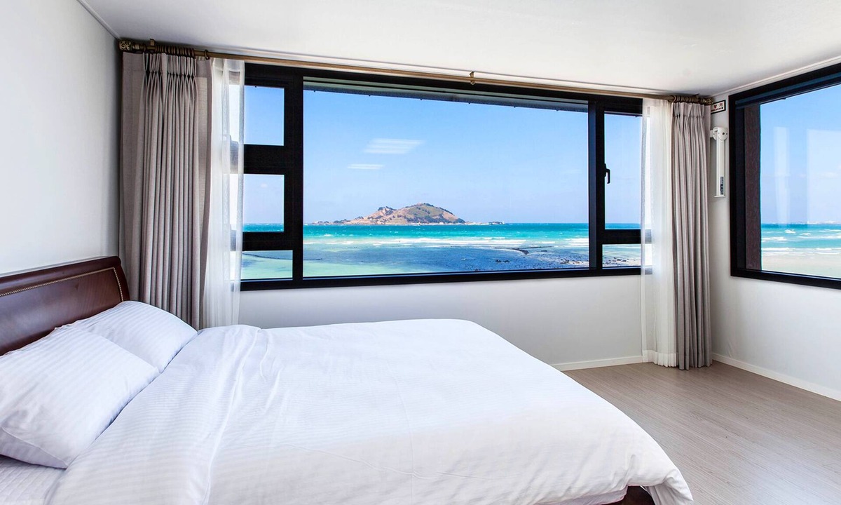 Hallim House | Here Now Jeju