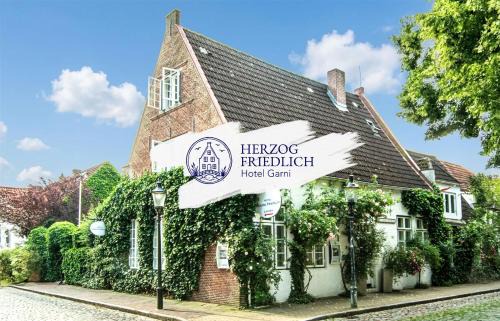 Friedrichstadt Bed & Breakfast | Herzog Friedlich Hotel Garni