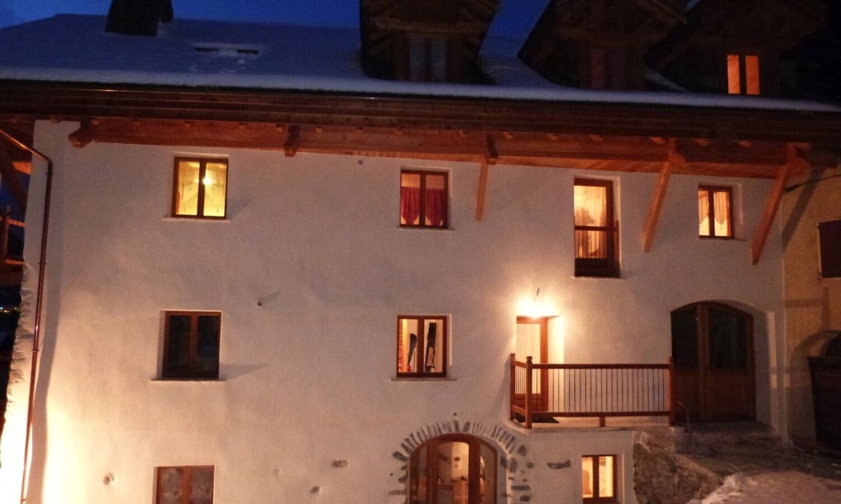 Chantemerle Apartment | High standing service, ideally located in a mountain village.
