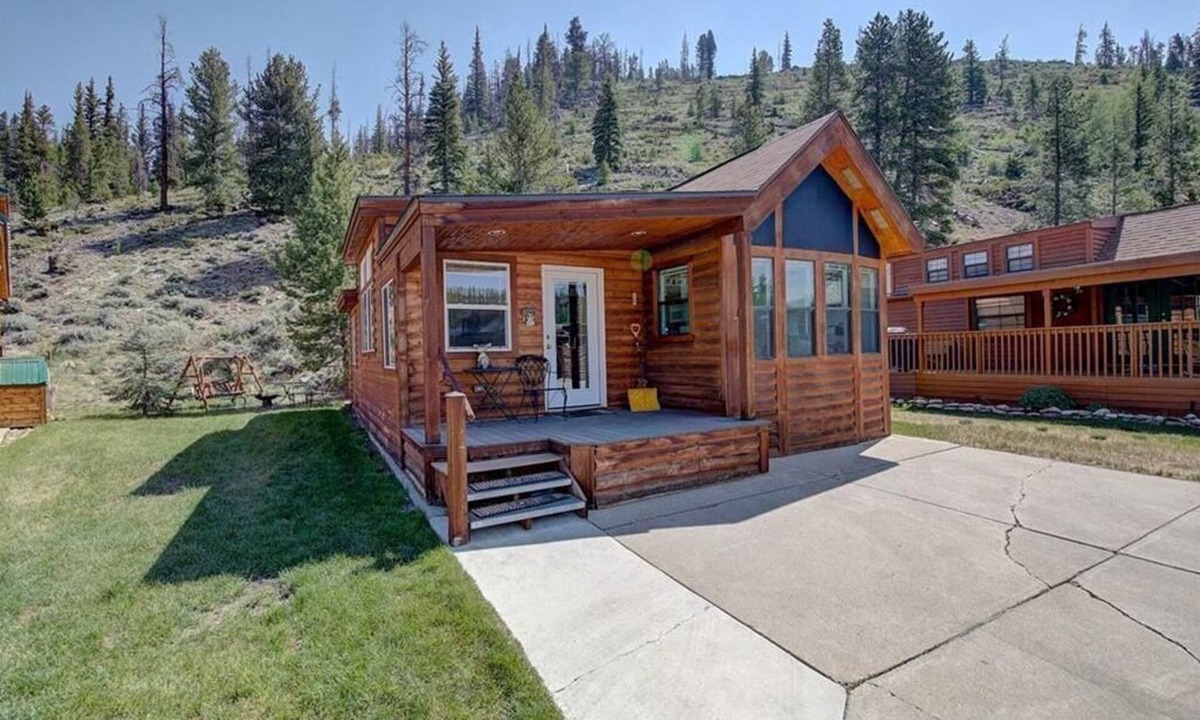 Breckenridge Ski Chalet | Hillside Chalet at Tiger Run | Heated Pool&Hot Tub