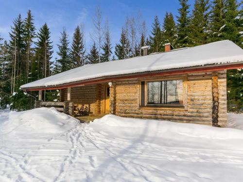 Hankasalmi House | Holiday Home Hevonkuusi by Interhome