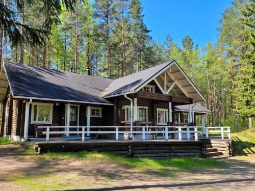 Jamijarvi House | Holiday Home Kilpolan pauliina by Interhome