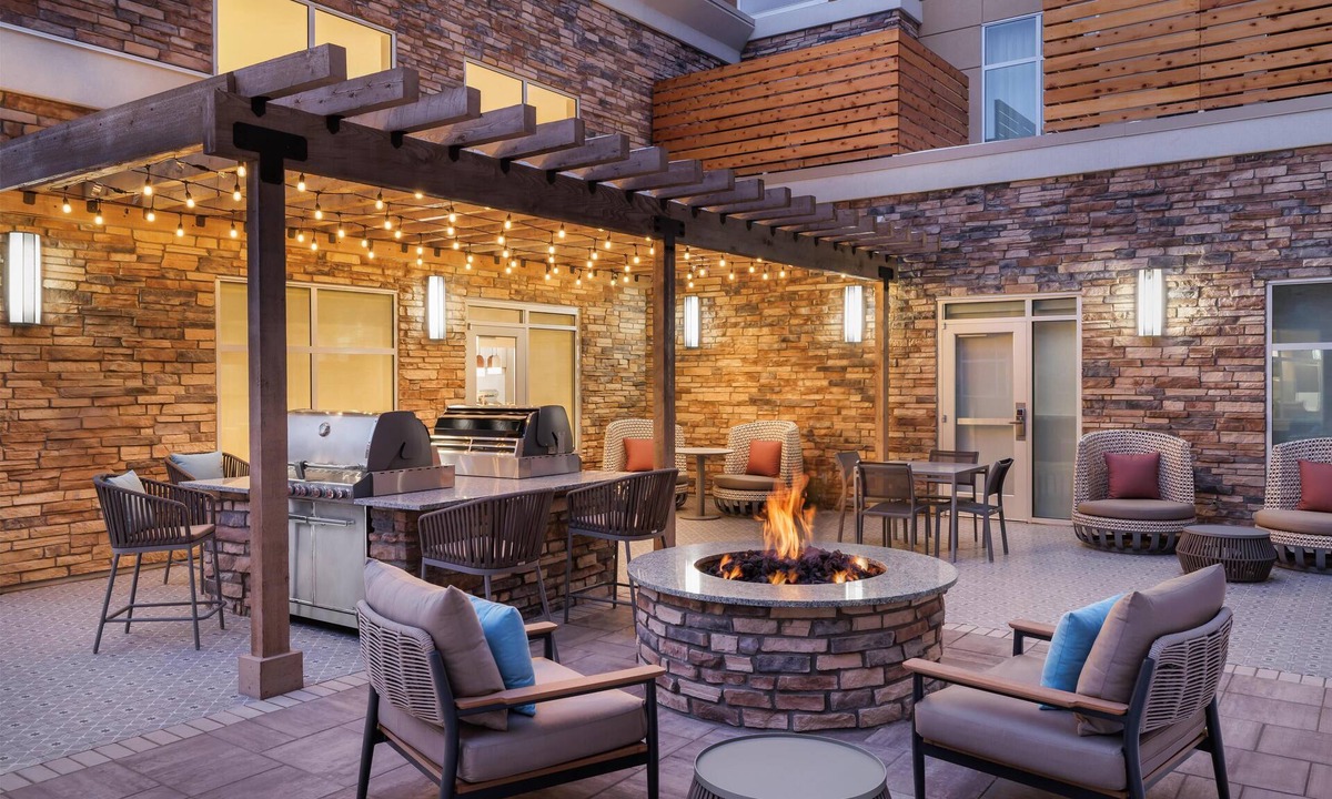 Thornton Hotel | Homewood Suites By Hilton Thornton Denver