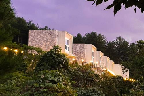 Seo House | Hongcheon Yolowa Pension