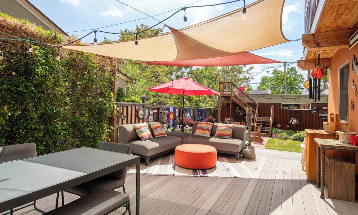 Berkeley House | Hot Tub Soaks & Foodie Strolls! Berkeley Area Base