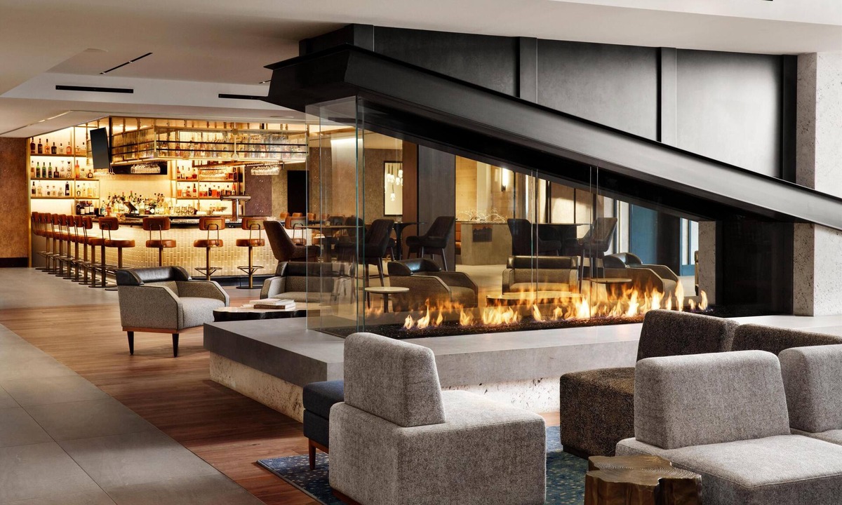 Peak 9 Resort | Hotel Alpenrock Breckenridge, Curio Collection by Hilton