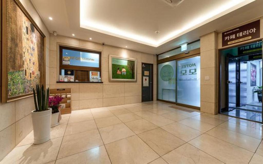 Nampo-dong Hotel | Hotel MoMo
