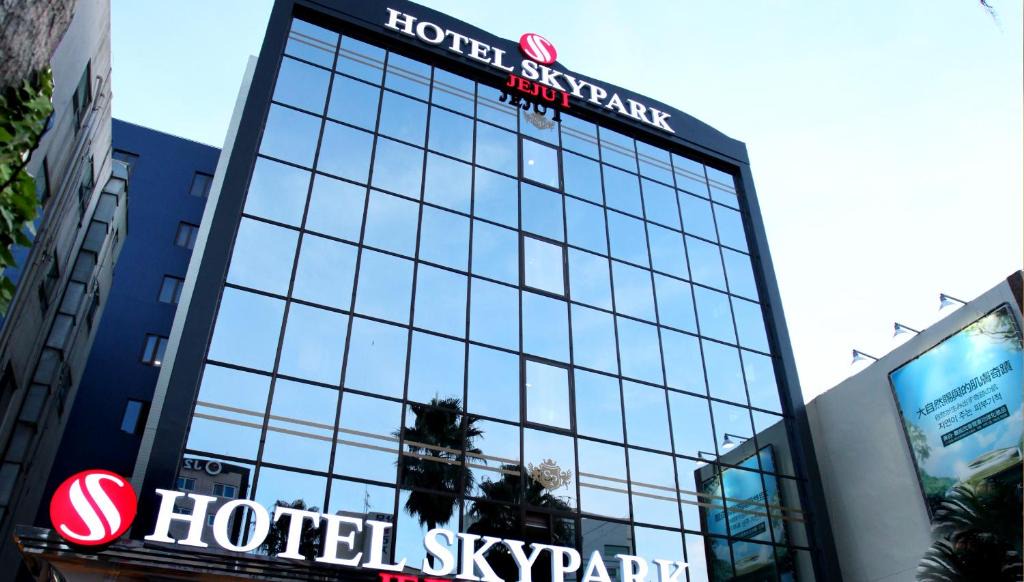 Yeon-dong Hotel | Hotel Skypark Jeju 1 Newly renovated