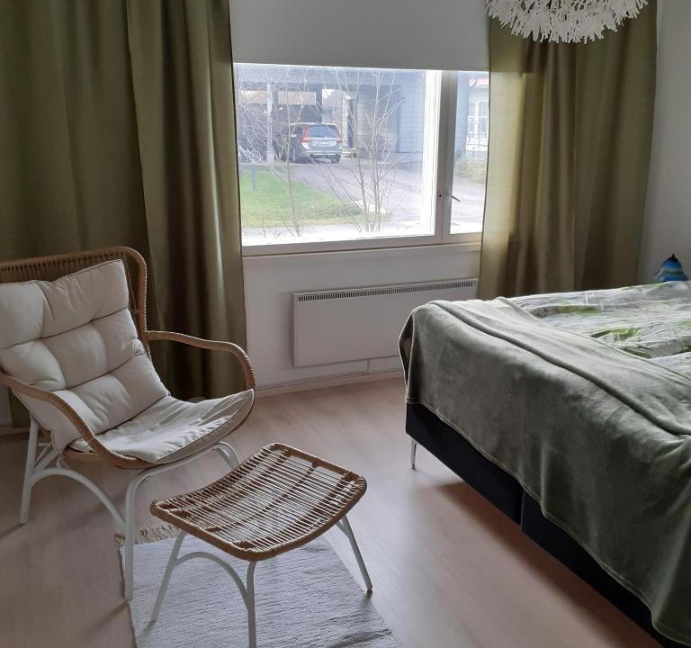 Kalajoki House | Huone Seesteisessä Mummolassa