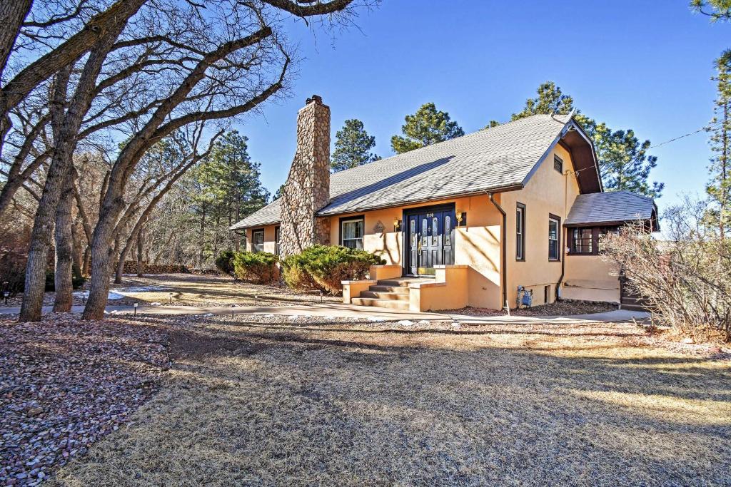 Broadmoor House | Inviting Colorado Springs House w/Spacious Deck!