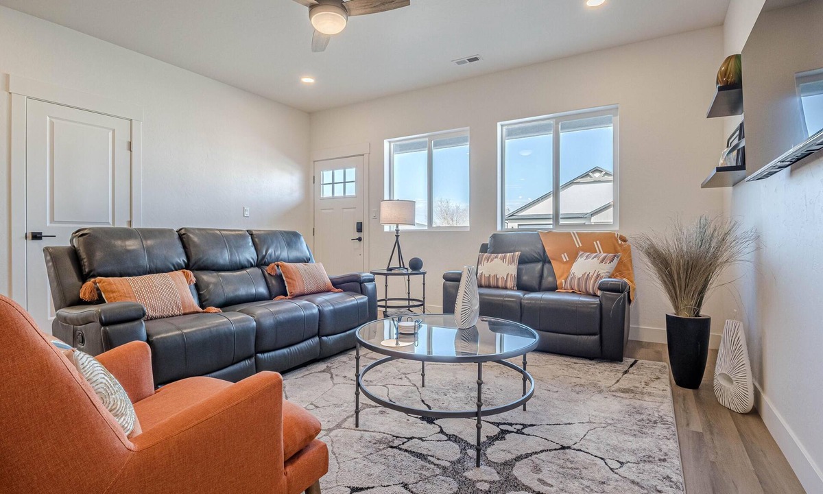 Grand Junction House | Junction Escape: Pet Friendly + Office Space