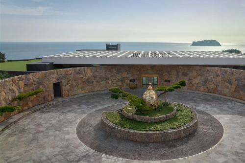 Seogwipo City Hotel | JW Marriott Jeju Resort & Spa