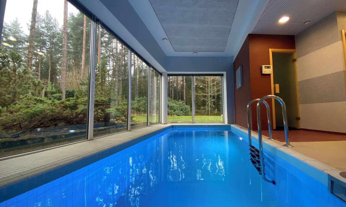 Haabersti Cottage | Kakumäe Raba Villa - holiday house with swimming pool in Tallinn