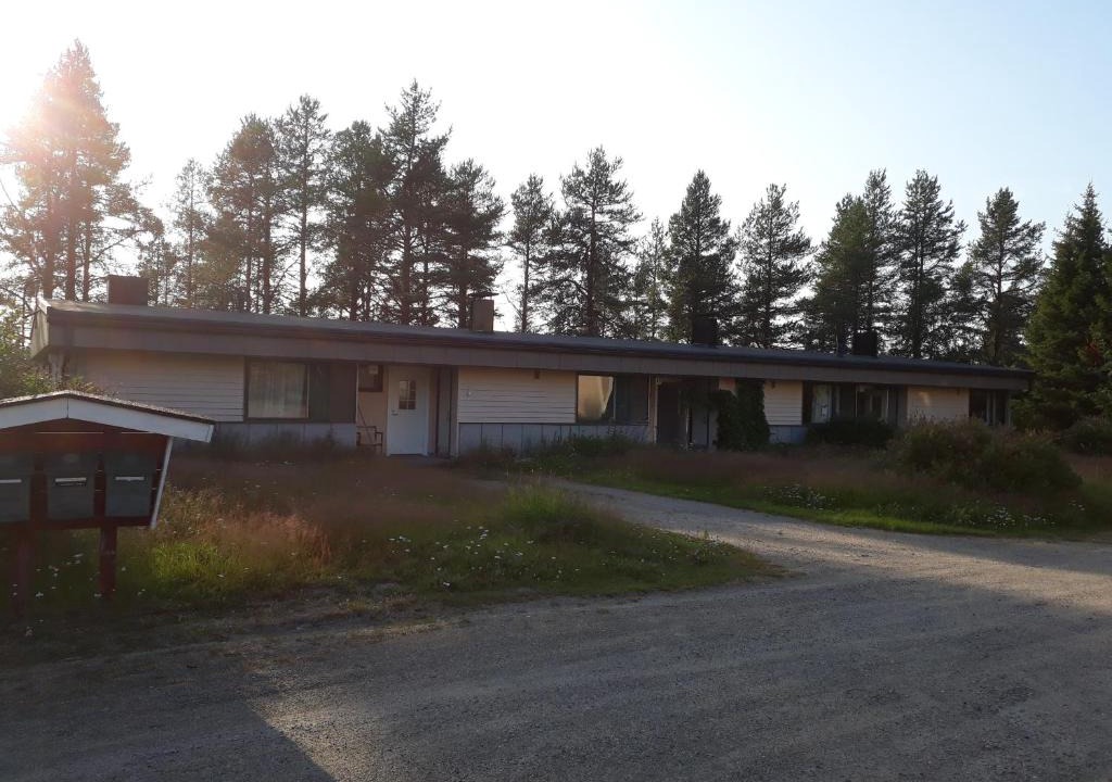 Hautajarvi Apartment | Karhunkierrospysäkki