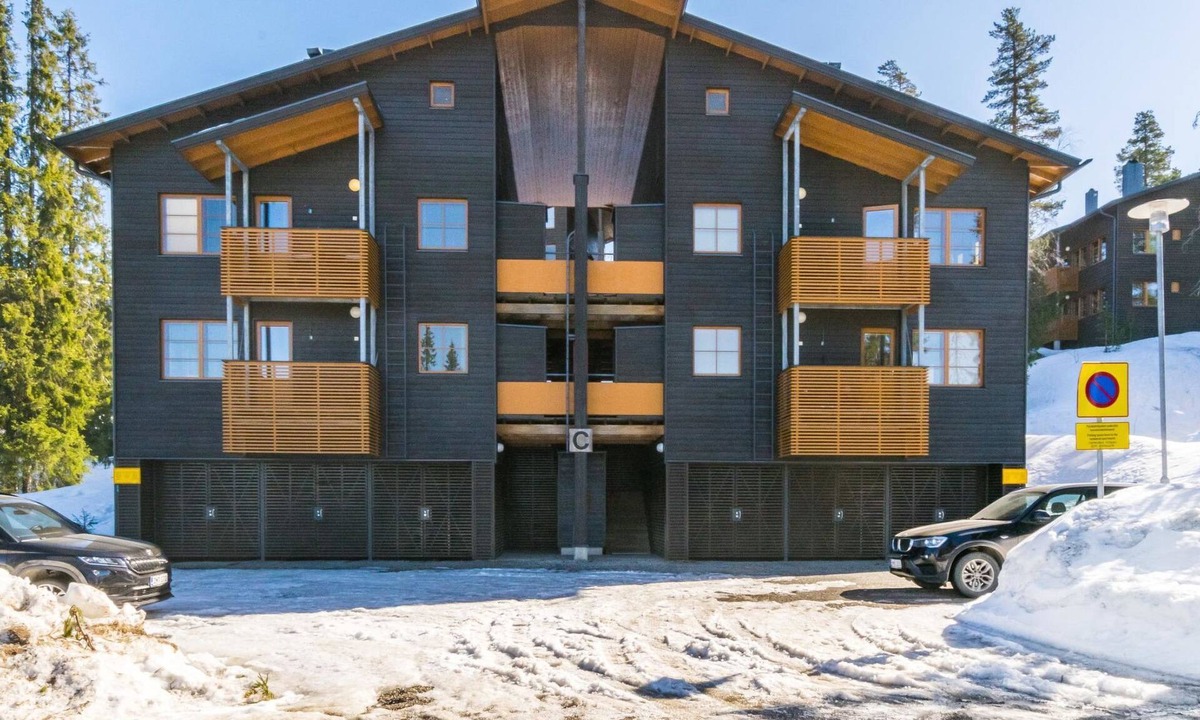 Rukatunturi House | Karhunvartijan linna c18 by Interhome