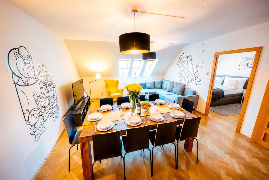 Petrska ctvrt Apartment | Klimentska Cartoon apartments