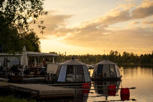 Oulu Boat Rental | Koivuranta Igloos