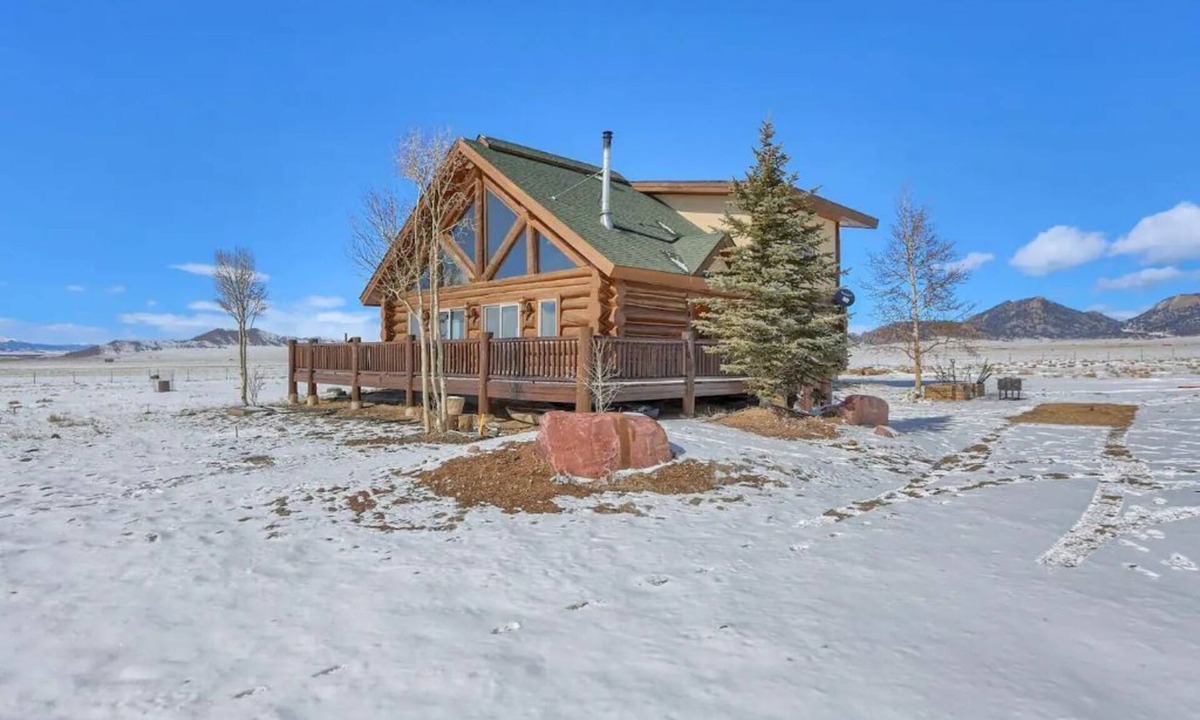 Hartsel Cabin | Lakeview Ranch Cabin at 11 Mile Reservoir