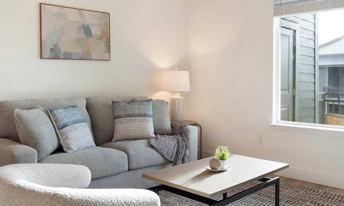Firestone Apartment | Landing | Modern 1BD, Clubhouse, Gym
