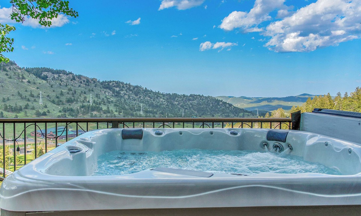 Evergreen House | Luxury Evergreen Retreat, Sauna, Hot Tub, Views, 4BR Near Red Rocks