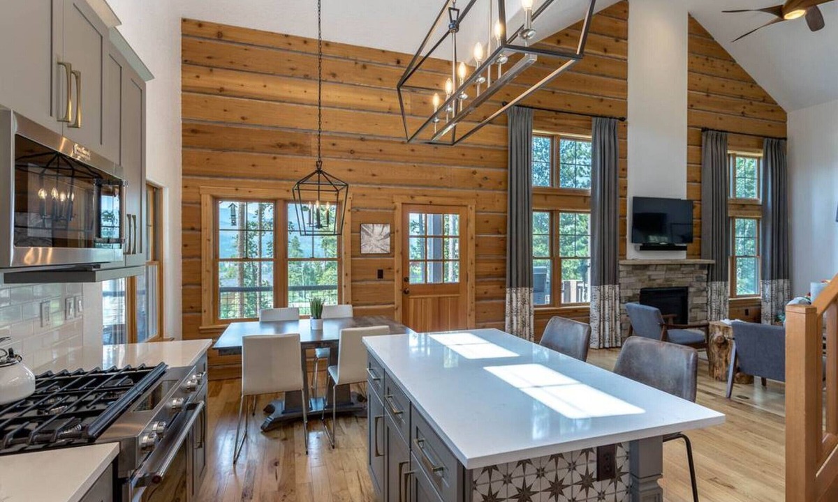 Rendezvous Villa | Luxury Getaway in Winter Park/Fraser
