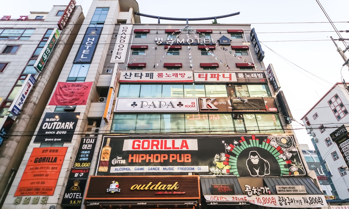 Sangnam-dong Hotel | Luxury Motel