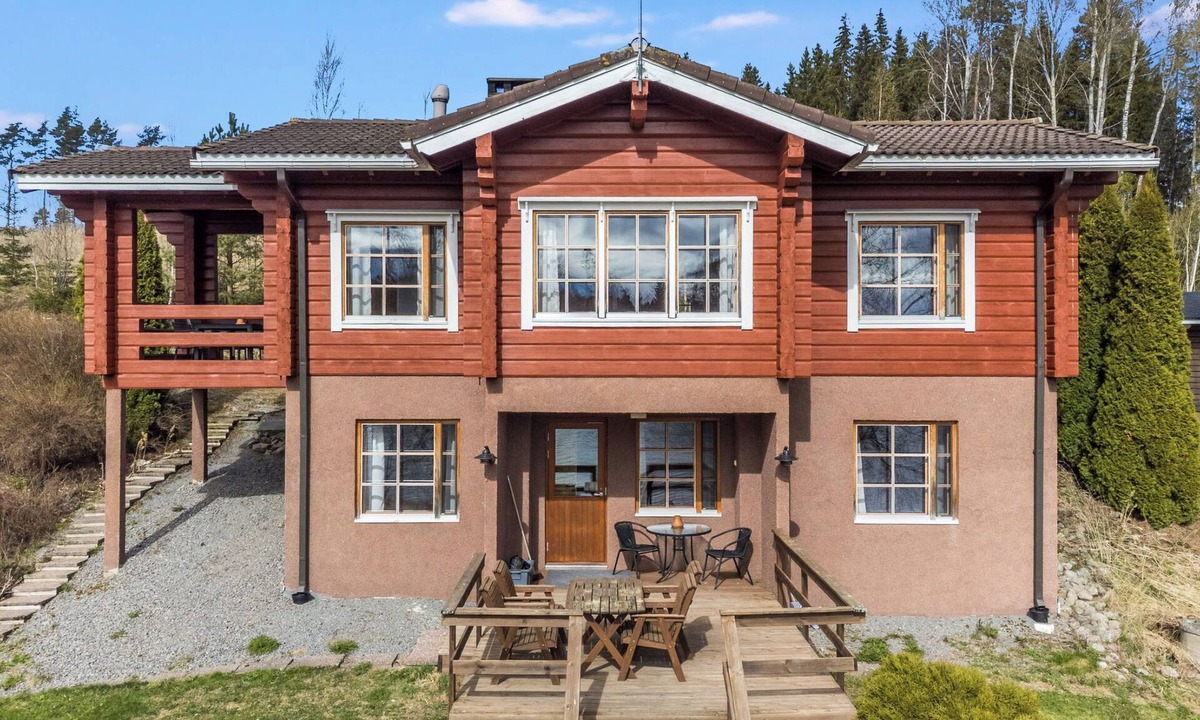Ikaalinen House | Mäntyhovi by Interhome