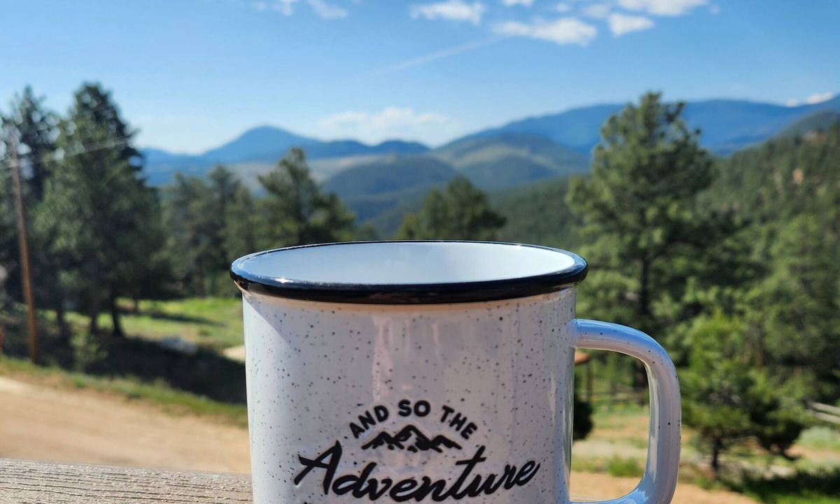 Bailey Cabin | Magpie Perch 3-bedroom cabin with mountain views in Bailey, Colorado