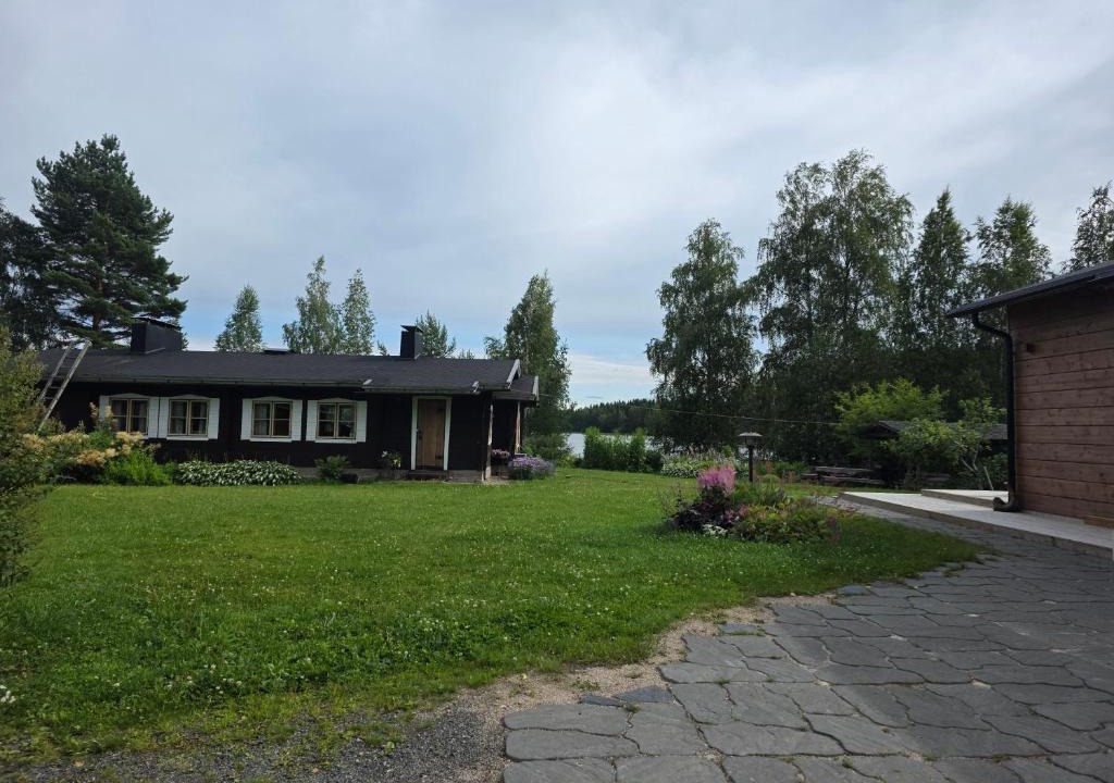 Laukaa House | Majanen Lakeside Cabin
